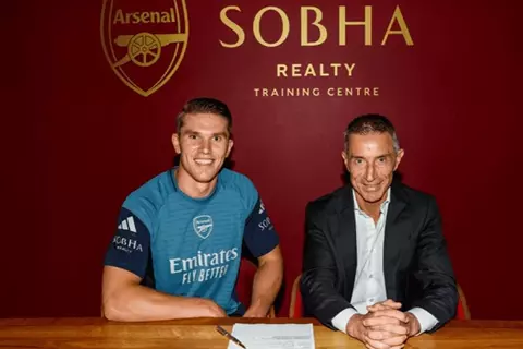 أرقامه تتحدث عن نفسها.. ماذا قال أرتيتا عن انضمام جيوكيريس إلى أرسنال؟